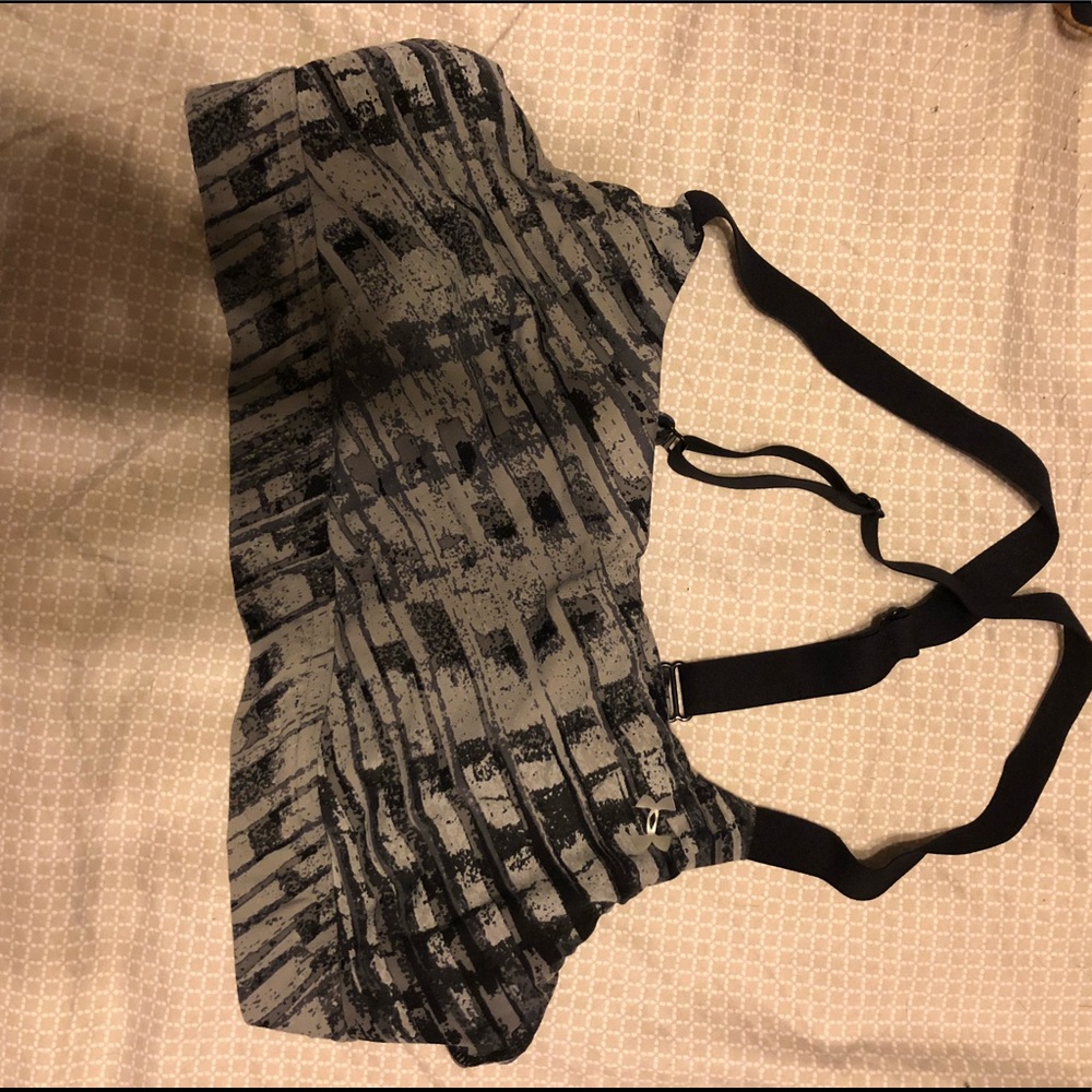 Under Armour Sports Bra